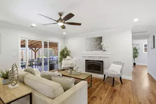 1396 Dentwood Dr, San Jose, CA 95118 - Photo 8