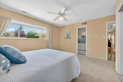 72 Henry St, Hollister, CA 95023 - Photo 32