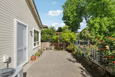 8888 Wine Valley Cir, San Jose, CA 95135 - Photo 38
