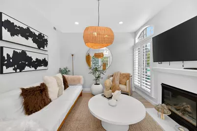 701 Woodside Way A, San Mateo, CA 94401 - Photo 2