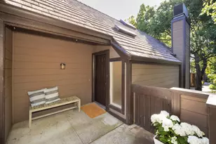 561 Thain Way, Palo Alto, CA 94306 - Photo 2