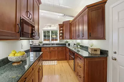 2584 Lansford Ave, San Jose, CA 95125 - Photo 8