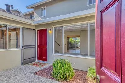 19100 Creekside Pl, Salinas, CA 93908 - Photo 4