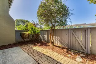 19100 Creekside Pl, Salinas, CA 93908 - Photo 14