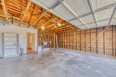 19100 Creekside Pl, Salinas, CA 93908 - Photo 30