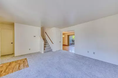 19100 Creekside Pl, Salinas, CA 93908 - Photo 8