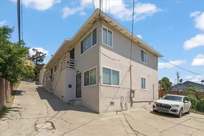 8117 Ney Ave, Oakland, CA 94605 - Photo 14