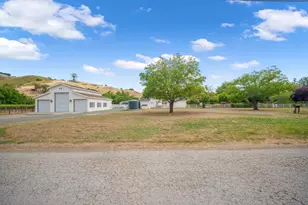 15209 Sycamore Dr, Morgan Hill, CA 95037 - Photo 58