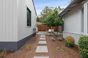 50 Los Altos Ave, Los Altos, CA 94022 - Photo 44