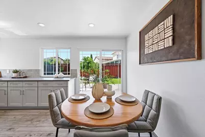 2425 Fallingtree Dr, San Jose, CA 95131 - Photo 6