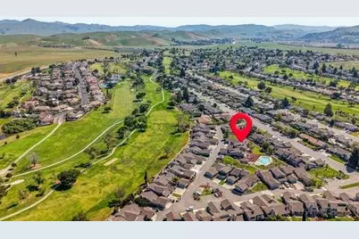 335 Donnas Ln, Hollister, CA 95023 - Photo 46