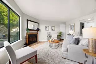 253 Green Meadow Dr C, Watsonville, CA 95076 - Photo 2