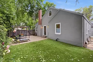 1055 Newhall St, San Jose, CA 95126 - Photo 36