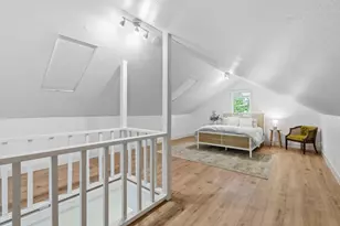 1055 Newhall St, San Jose, CA 95126 - Photo 26