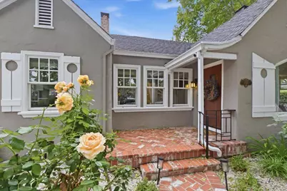 1055 Newhall St, San Jose, CA 95126 - Photo 6