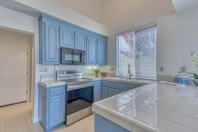 18223 Viewcrest Ln, Salinas, CA 93908 - Photo 16