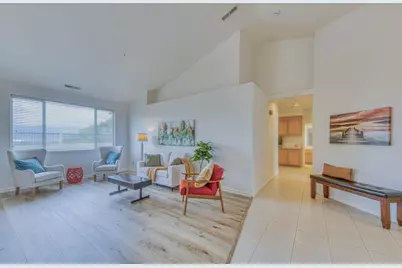 18223 Viewcrest Ln, Salinas, CA 93908 - Photo 2