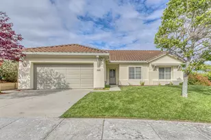 18223 View Crest Ln, Salinas, CA 93908 - Photo 1