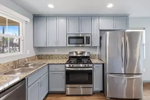 12805 Rogge Village Loop, Salinas, CA 93906 - Photo 8