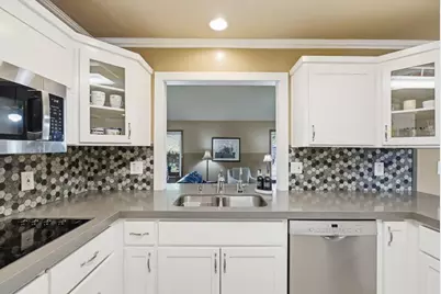 Calpine Dr, San Jose, CA 95123 - Photo 10