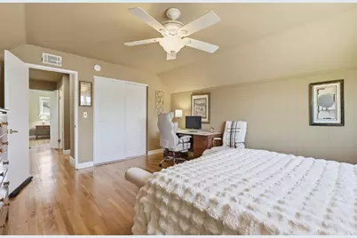 Calpine Dr, San Jose, CA 95123 - Photo 28