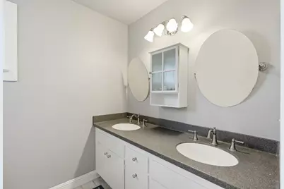 Calpine Dr, San Jose, CA 95123 - Photo 32