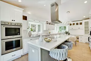 556 Seahorse Ln, Redwood City, CA 94065 - Photo 16
