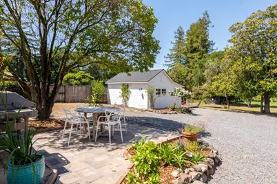 2212 Magnolia Ave, Petaluma, CA 94952 - Photo 52