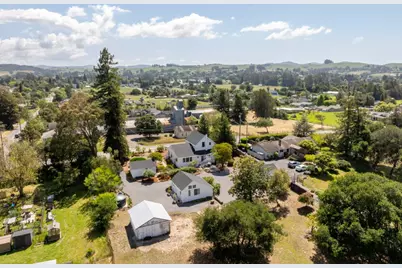 2212 Magnolia Ave, Petaluma, CA 94952 - Photo 68