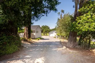 2212 Magnolia Ave, Petaluma, CA 94952 - Photo 76