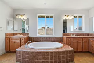 881 Trestle Point, Lathrop, CA 95330 - Photo 30