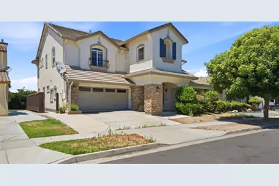 881 Trestle Pt, Lathrop, CA 95330 - Photo 2
