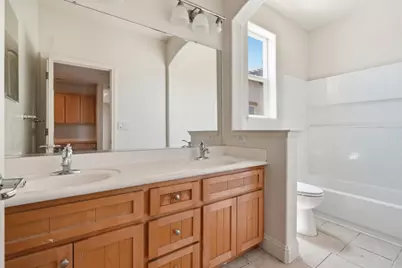 881 Trestle Pt, Lathrop, CA 95330 - Photo 34