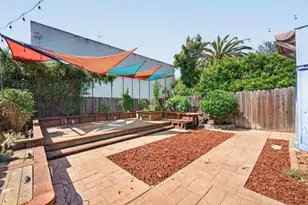 6677 Brann St, Oakland, CA 94605 - Photo 16