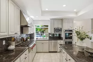 65 Falkirk Ln, Hillsborough, CA 94010 - Photo 18