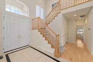 19512 Howard Ct, Cupertino, CA 95014 - Photo 2