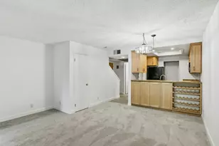 1028 Summermist Ct, San Jose, CA 95122 - Photo 6