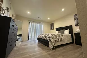 1067 Padre Dr 1, Salinas, CA 93901 - Photo 12