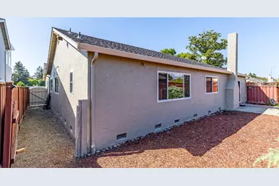 528 Edelweiss Dr, San Jose, CA 95136 - Photo 28