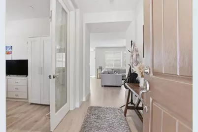 1097 Sunridge Dr, Hollister, CA 95023 - Photo 6