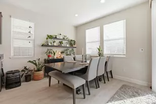 1097 Sunridge Dr, Hollister, CA 95023 - Photo 16