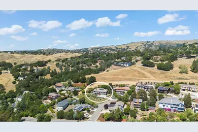 16580 Rustling Oak Ct, Morgan Hill, CA 95037 - Photo 56