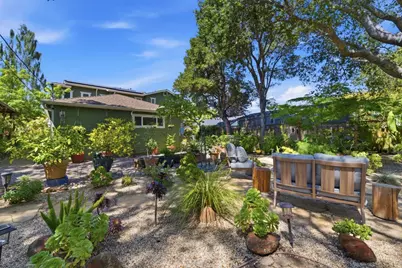 2829 Carson St, Redwood City, CA 94061 - Photo 2
