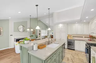 3900 Thousand Oaks Dr, San Jose, CA 95136 - Photo 10