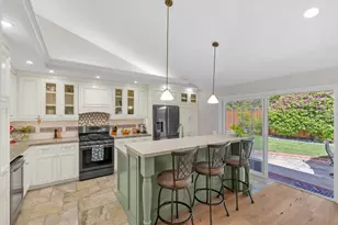 3900 Thousand Oaks Dr, San Jose, CA 95136 - Photo 4