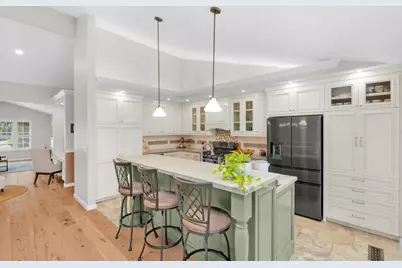3900 Thousand Oaks Dr, San Jose, CA 95136 - Photo 4
