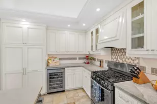 3900 Thousand Oaks Dr, San Jose, CA 95136 - Photo 8