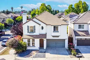 1022 Banyan Ct, San Jose, CA 95131 - Photo 1