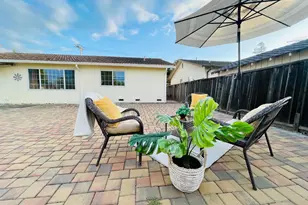 5031 Doyle Rd, San Jose, CA 95129 - Photo 18