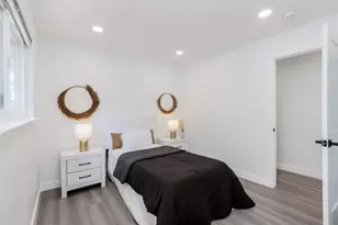 1055 Mitchell Ct, Campbell, CA 95128 - Photo 22